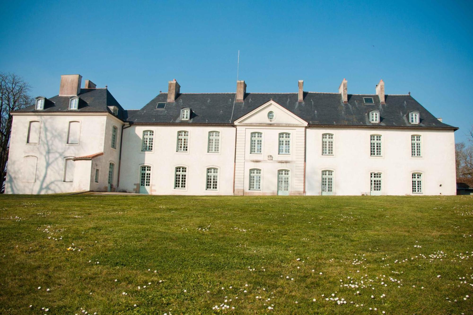Surprenantes - Chateau Du Pe Saint-Jean-de-Boiseau Exterior photo